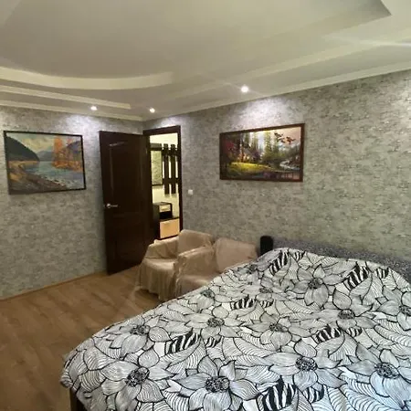 на проспекті אוזהורוד