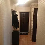 شقة на проспекті أوزهورود